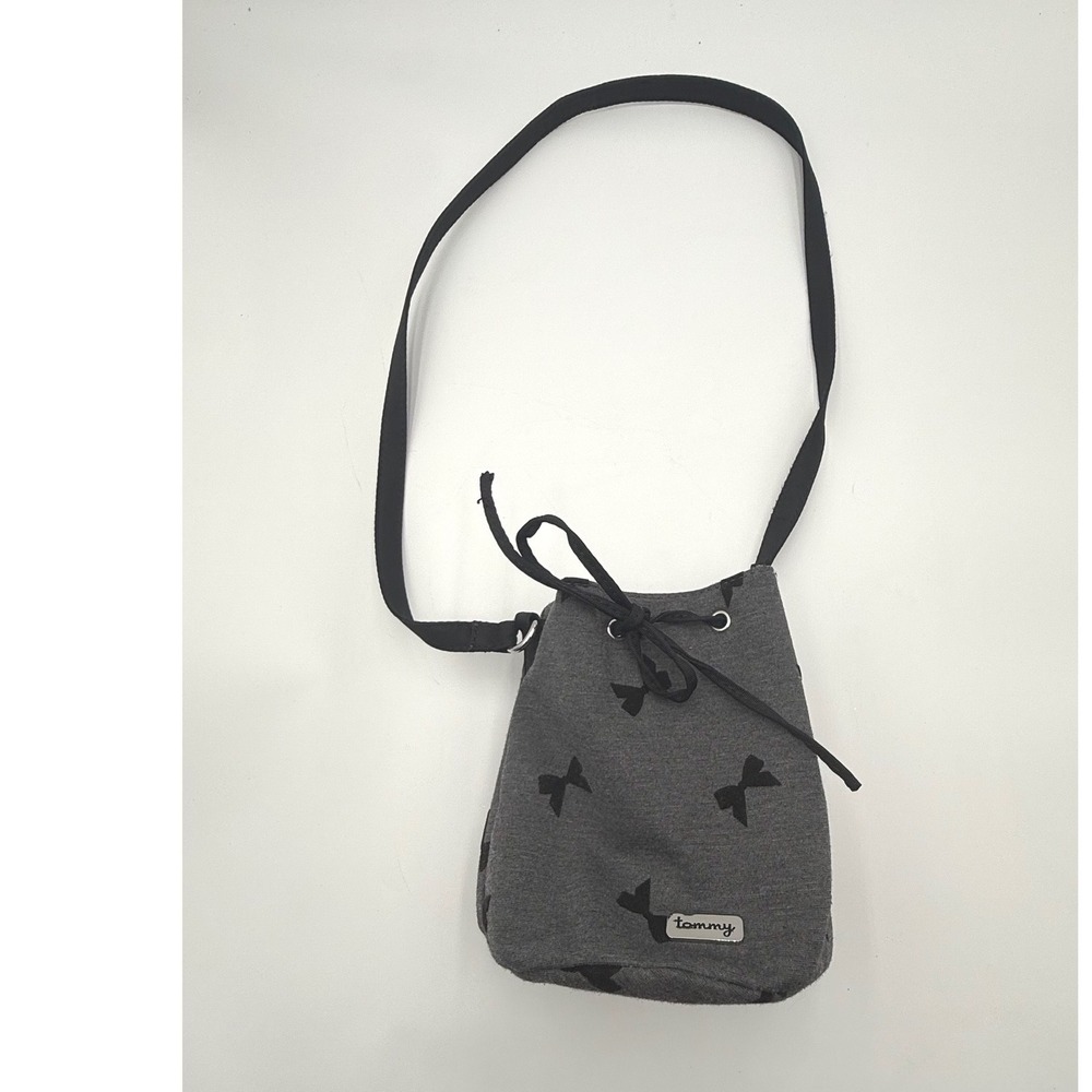 Tommy Hilfiger Grey Jersey Bow Print Drawstring Crossbody Bucket Bag BW86934844